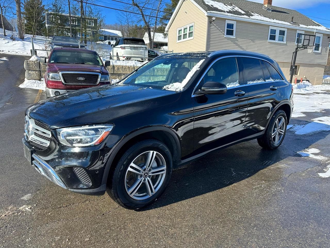 2021 Mercedes-Benz GLC