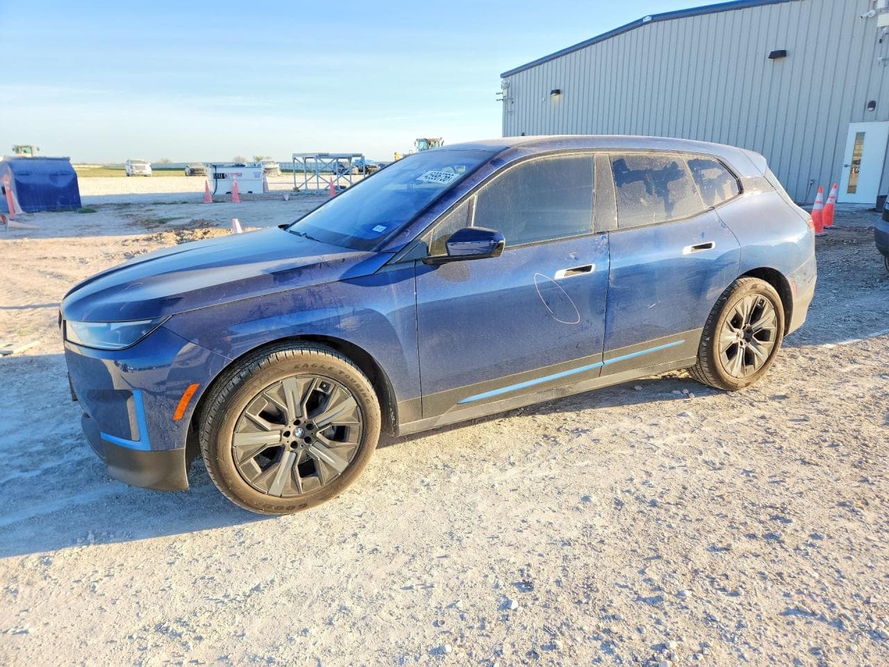 2023 BMW IX